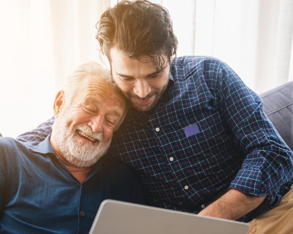 Es-mejor-hacer-donaciones-en-vida-a-los-hijos-o-esperar-al-momento-de-la-herencia